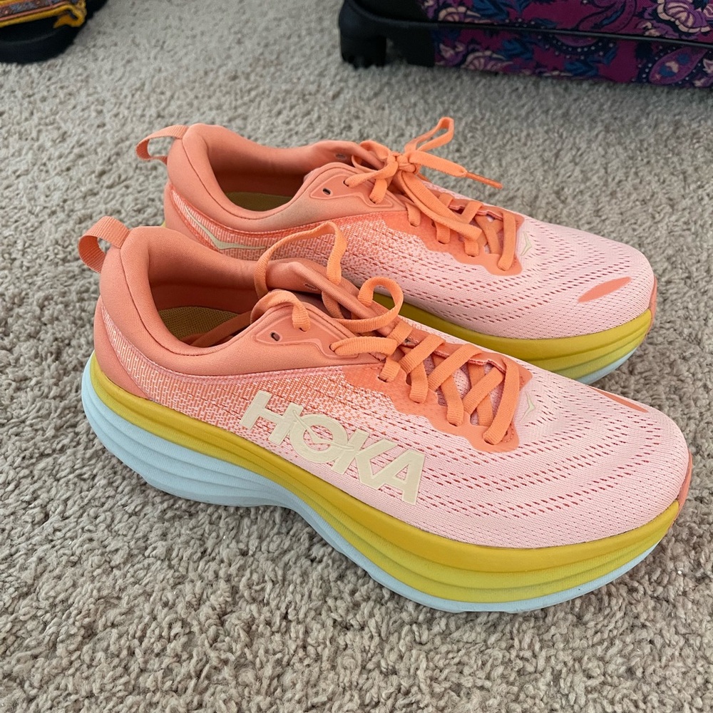 Hoka Bondi 8